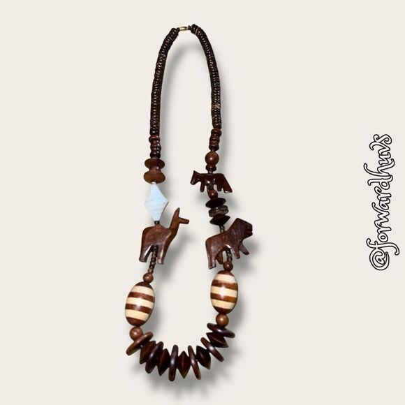 Vintage African-Style Wood Animal Carving Necklace - Picture 4 of 13